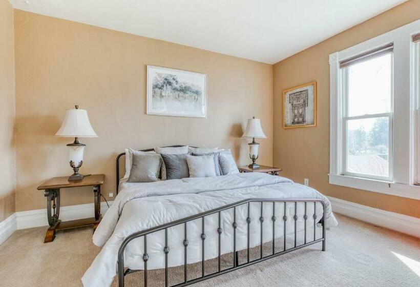 Hotel Shamrock Splendor