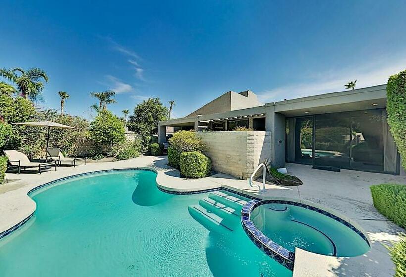 ホテル Desert Sanctuary