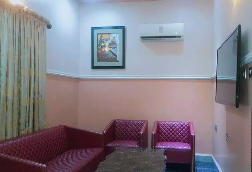 هتل Haven Suites Ikenegbu