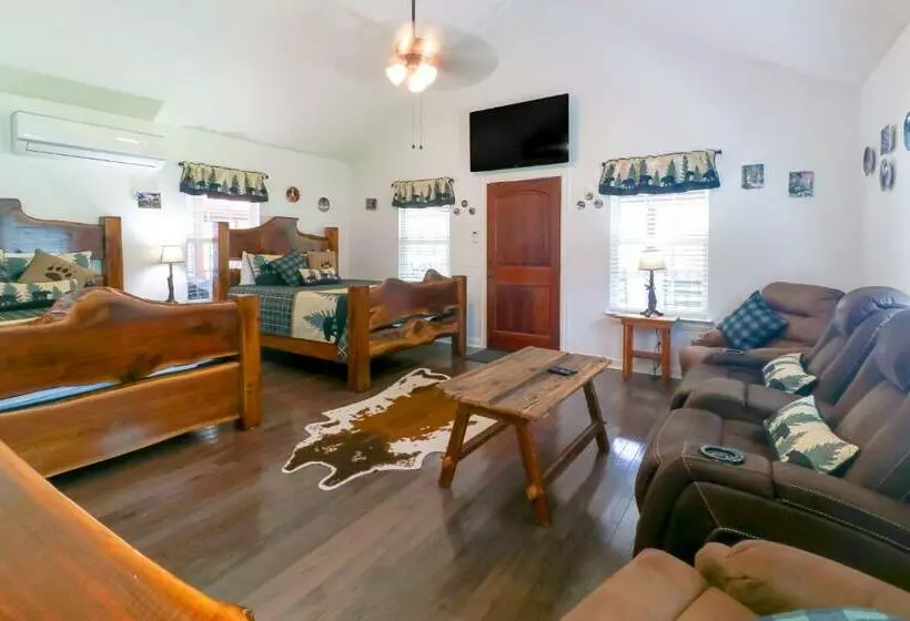 Hotelli Little Bear Retreat 2