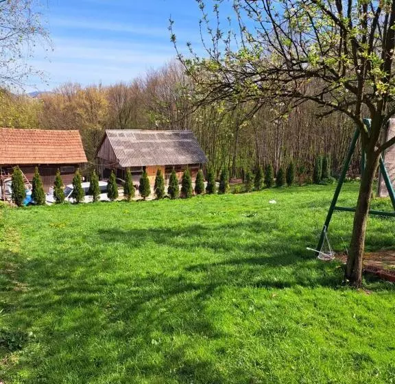 هتل Mala Farma Nani