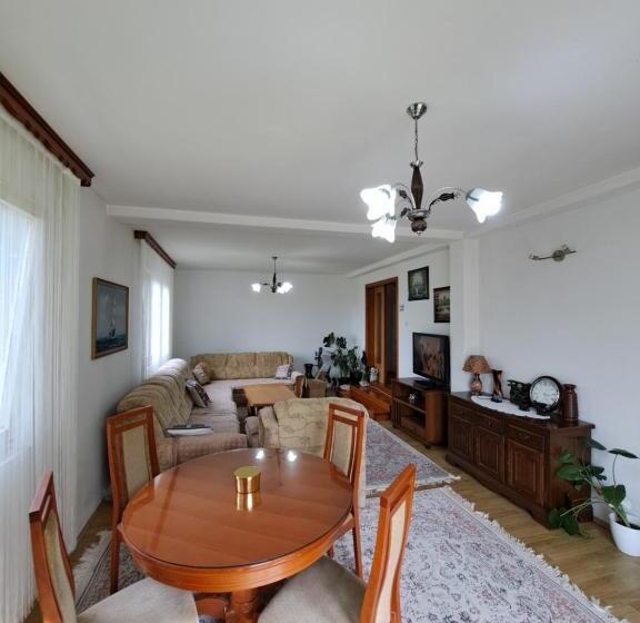 هتل Mala Farma Nani