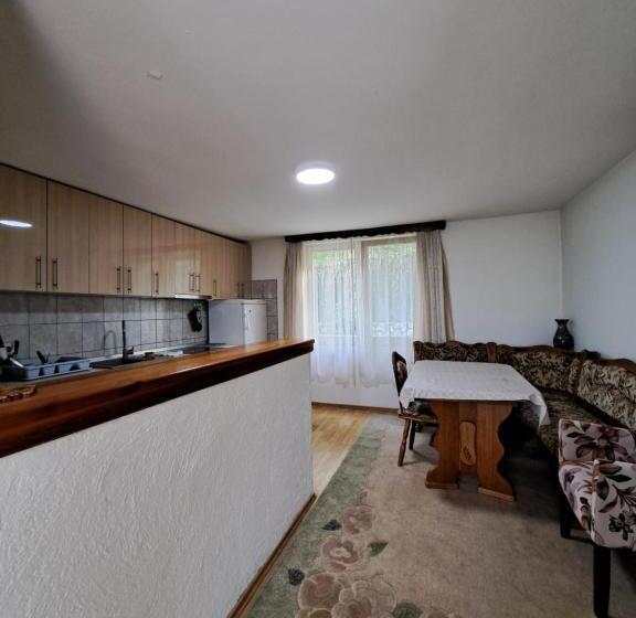 هتل Mala Farma Nani