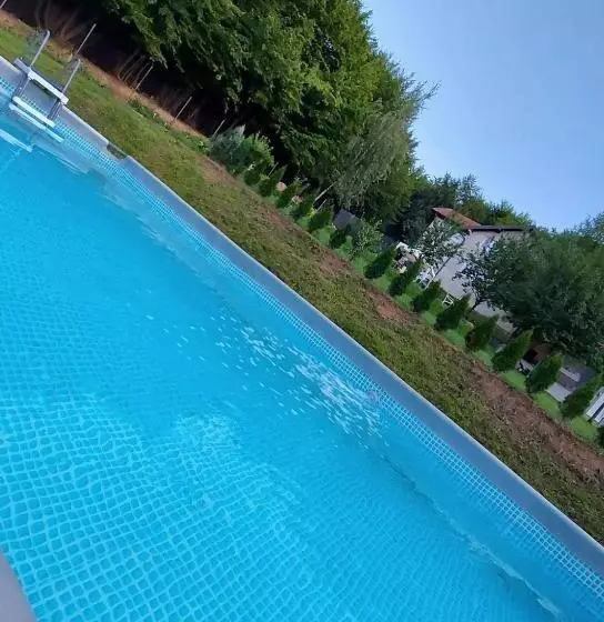 هتل Mala Farma Nani