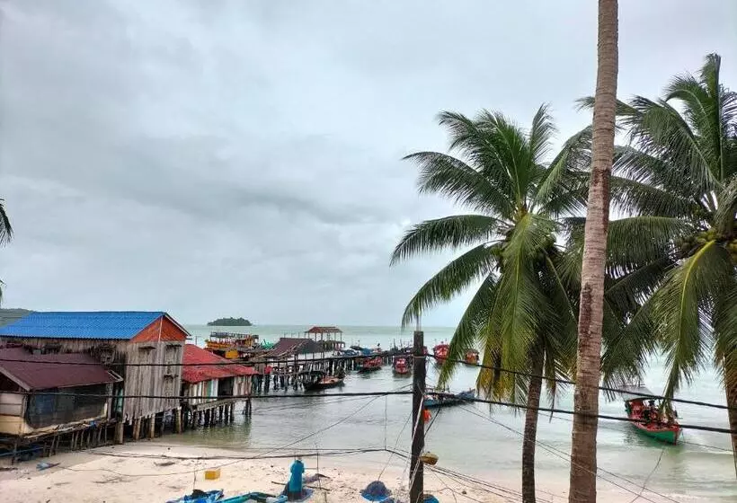 Majatalo Islands Boutique Koh Rong