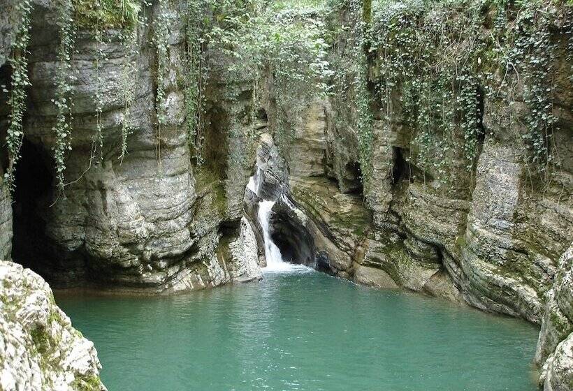 בית מלון כפרי Argo