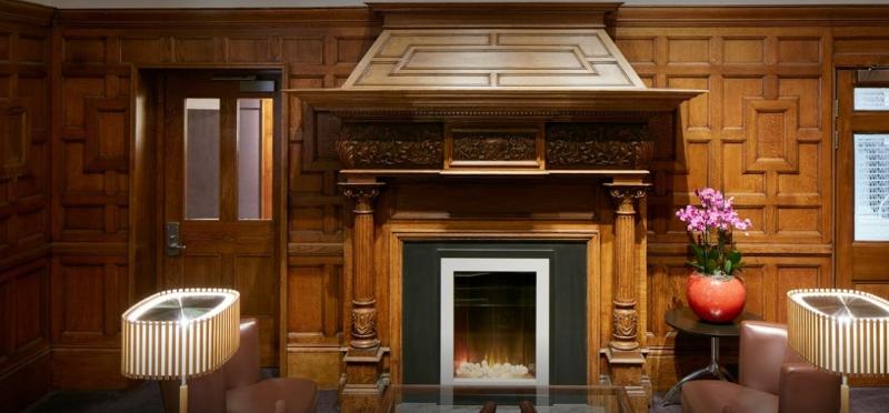 Club Quarters Hotel Trafalgar Square, London