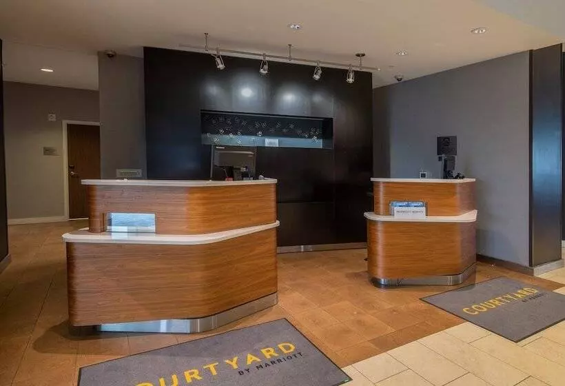 Отель Courtyard By Marriott Wilkes Barre Arena
