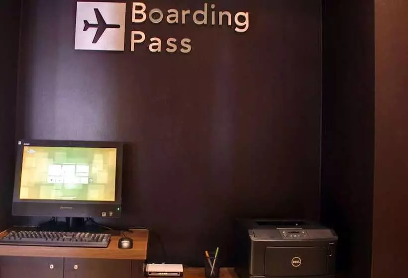 Отель Courtyard By Marriott Wilkes Barre Arena