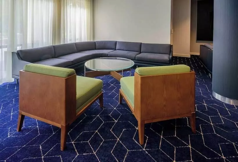 Отель Courtyard By Marriott Wilkes Barre Arena