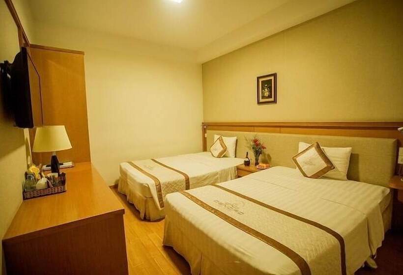 هتل Dendro Beachfront