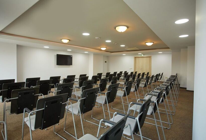 فندق Dreams Sunny Beach Resort & Spa