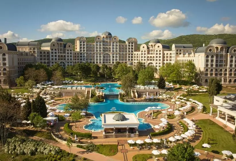 Hotelli Dreams Sunny Beach Resort & Spa