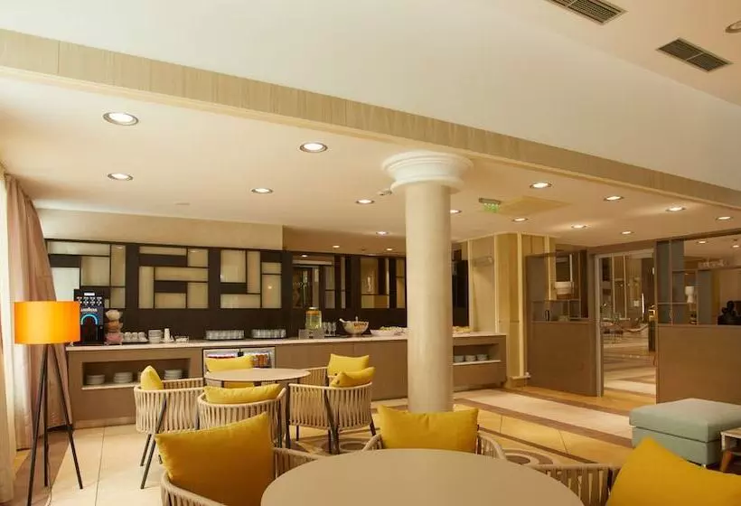 Hotelli Dreams Sunny Beach Resort & Spa