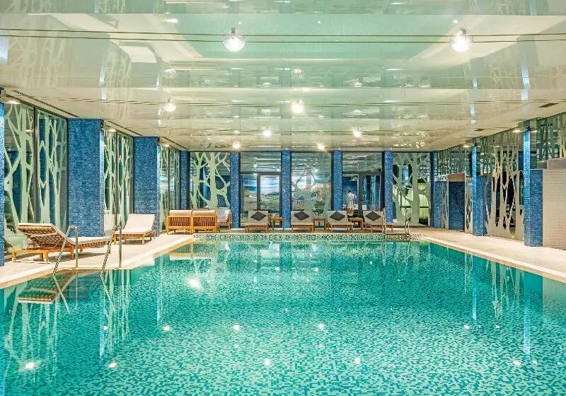 Palmon Bay Hotel & Spa