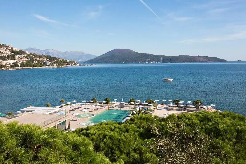 Palmon Bay Hotel & Spa