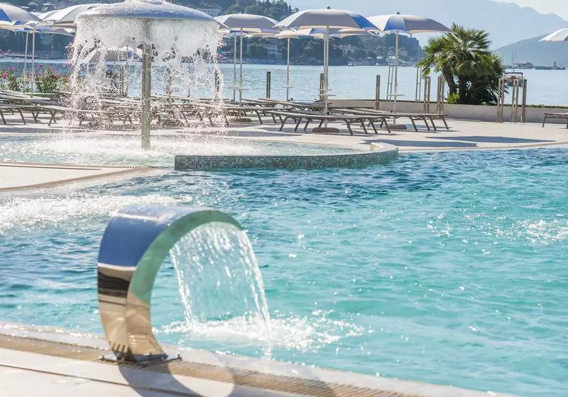 Palmon Bay Hotel & Spa