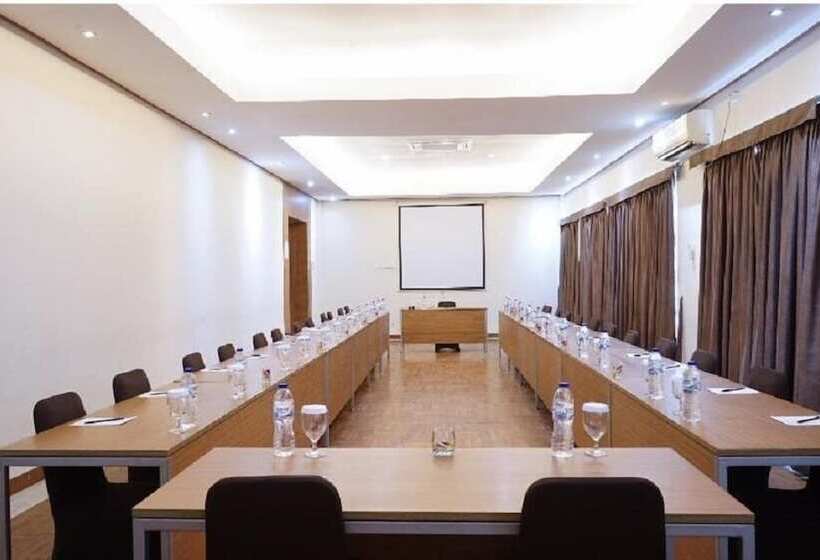 Отель Papyrus Tropical