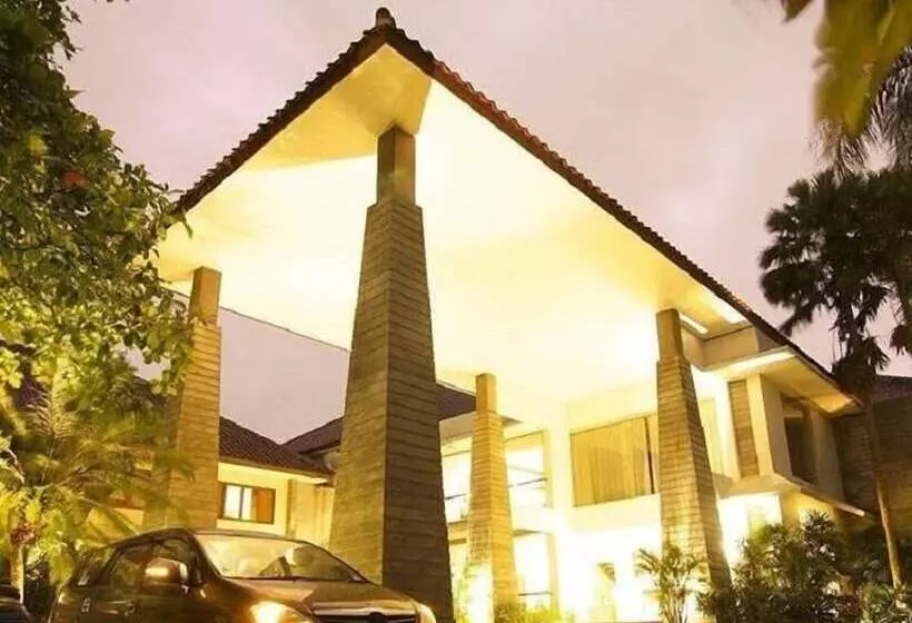 Otel Papyrus Tropical