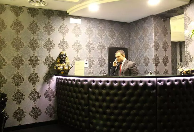 هتل Kleopatra Design