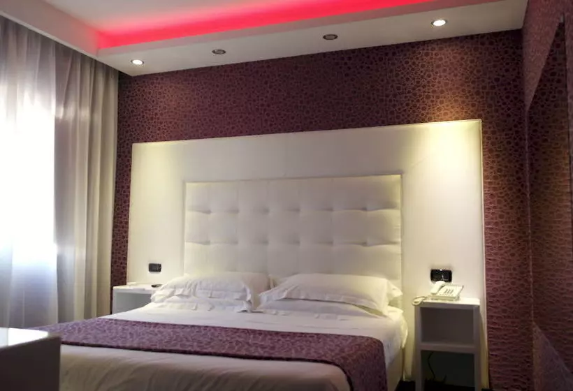 هتل Kleopatra Design