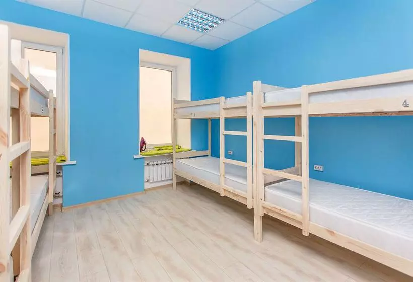 Landmark Hostel on Novoslobodskaya