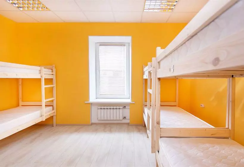 Landmark Hostel on Novoslobodskaya