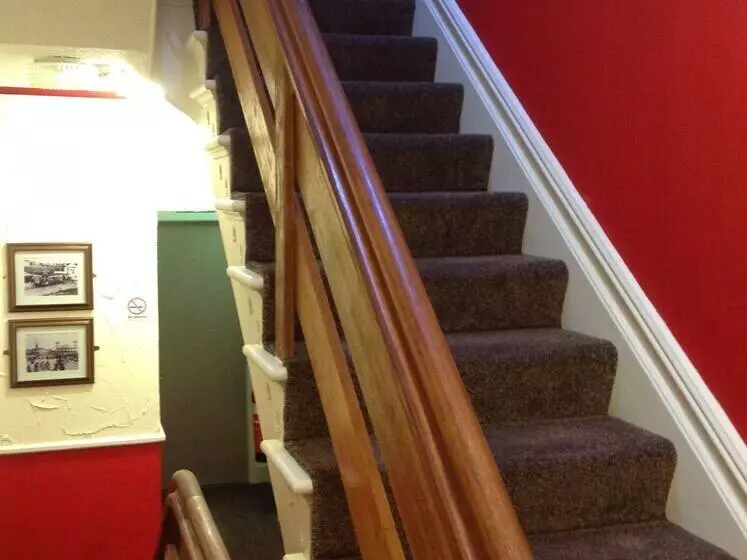 Lindisfarne Holiday Apartments Families & Couples Only