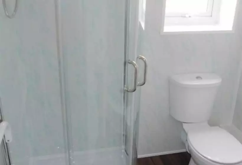 Lindisfarne Holiday Apartments Families & Couples Only