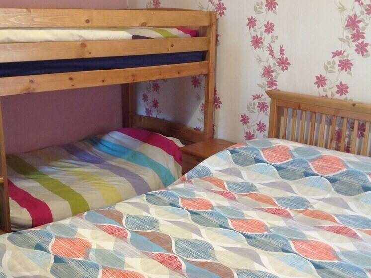 Lindisfarne Holiday Apartments   Families & Couples Only