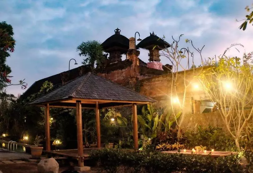 Pensionat Collection O 91300 Sunny Side Villa