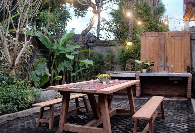 Пансион Collection O 91300 Sunny Side Villa