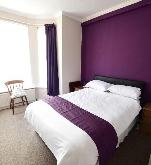 بنسيون The Grosvenor Guest House