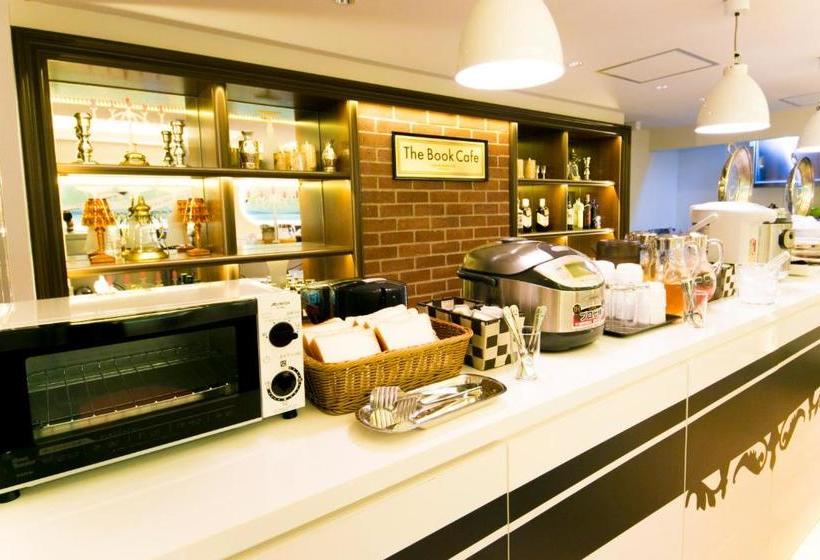 Hotel Kapsułowy Spa & Capsule Grandparkinn Sugamo Caters To Men