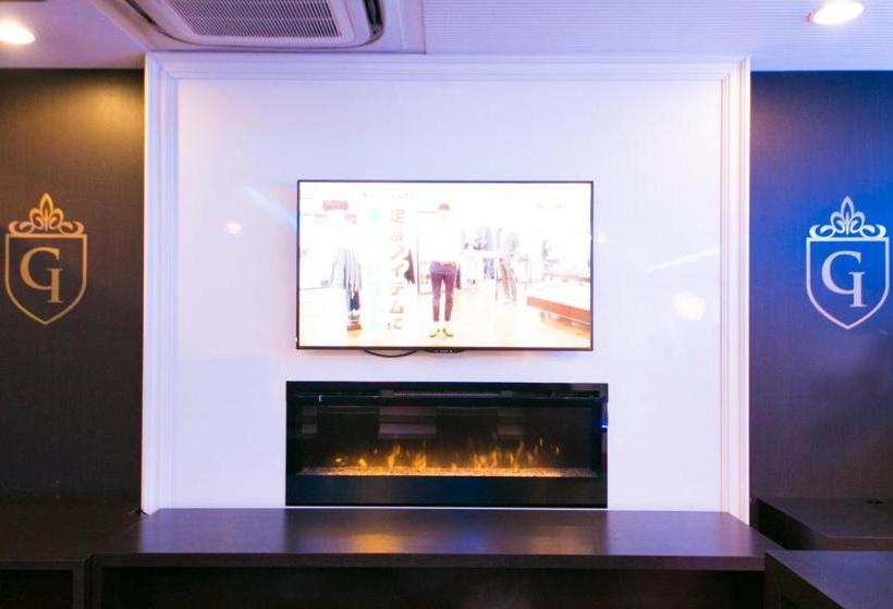 Hotel Kapsułowy Spa & Capsule Grandparkinn Sugamo Caters To Men