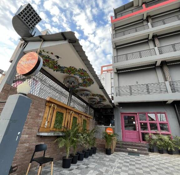 Отель Zen Garden