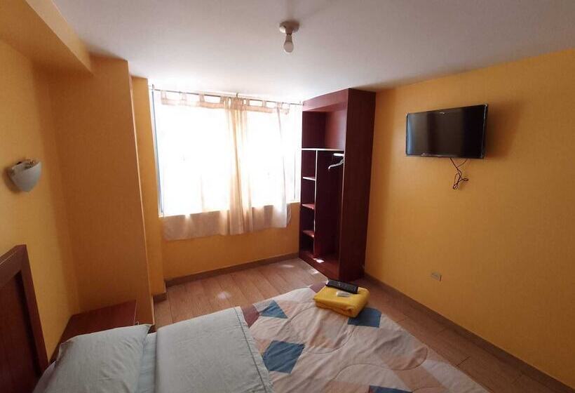 پانسیون Residencial Miraflores