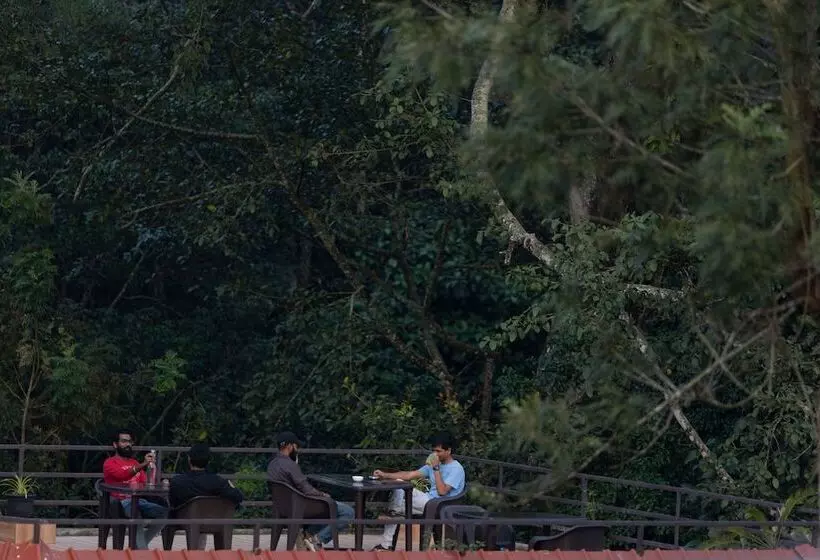 リゾートホテル Avadale Thekkady   Stag Groups Not Allowed