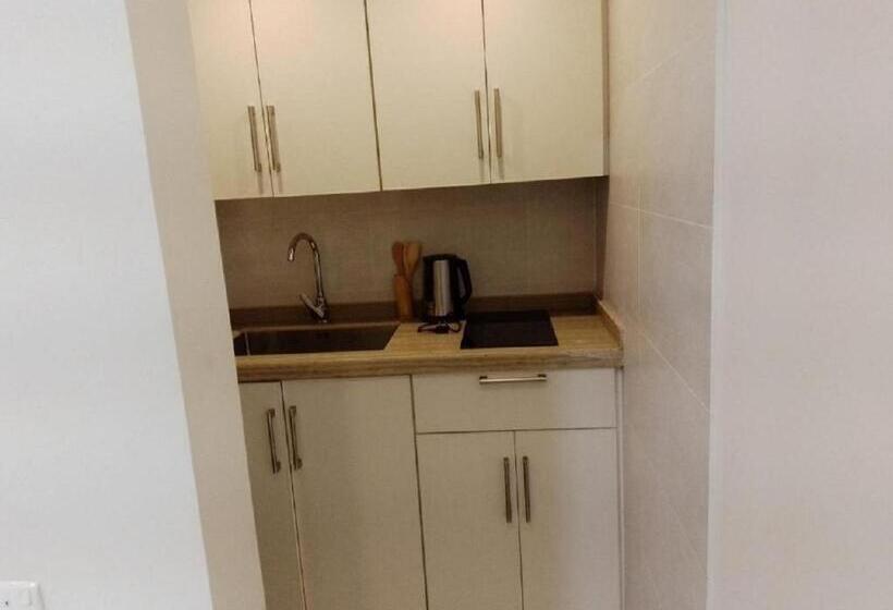 همس المدى للشقق المخدومه