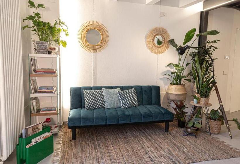 مبيت وإفطار Agatopisto Animo Salmastro