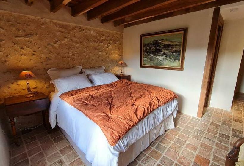 ベッドアンドブレックファースト Domaine De Labrousse, Maison D Hôtes En Périgord