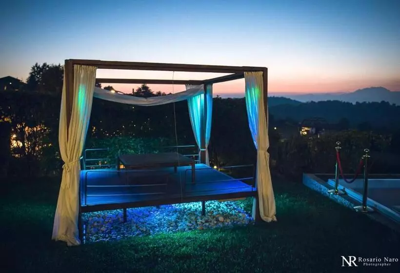 Aamiaismajoitus (B&B) Villa Ghiringhelli