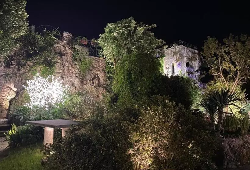 Aamiaismajoitus (B&B) Villa Ghiringhelli