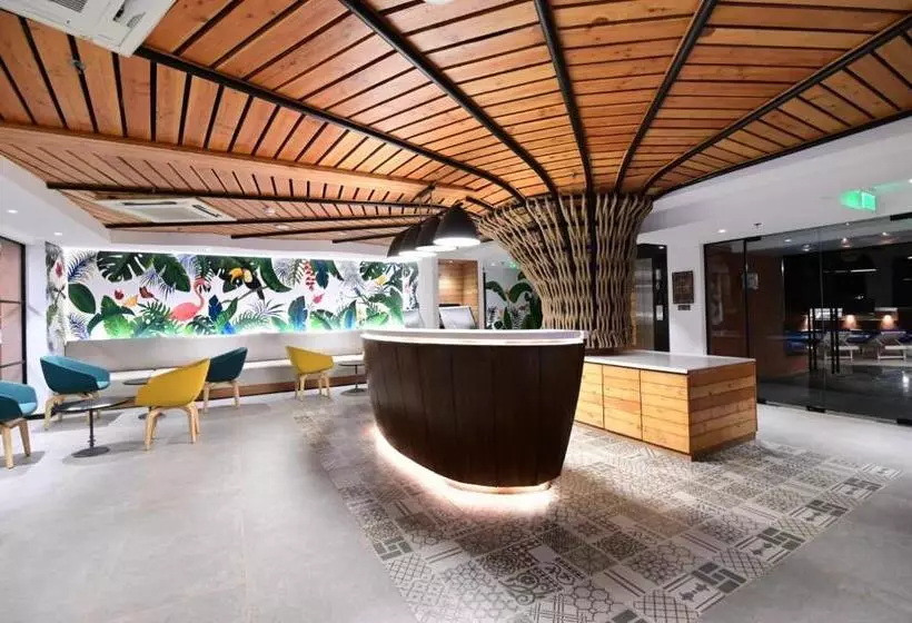 Hotelli Golden Tulip Goa, Vagator