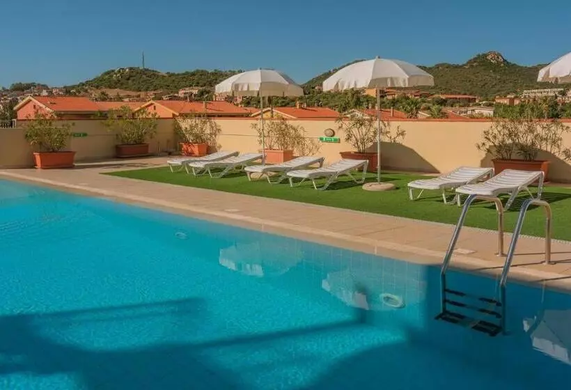 Apartments In Residence With Swimming Pool In Villasimius