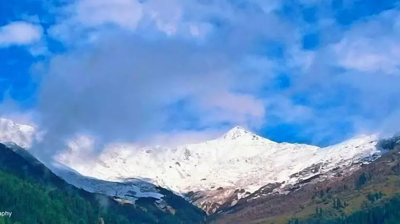 ベッドアンドブレックファースト Paramount Cottages Simsa Manali