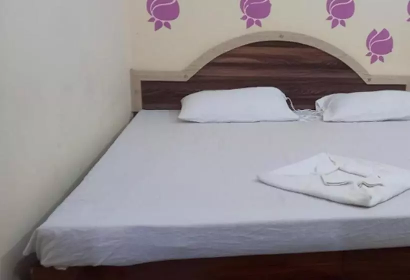 ホテル Aman Guest House By Wb Inn