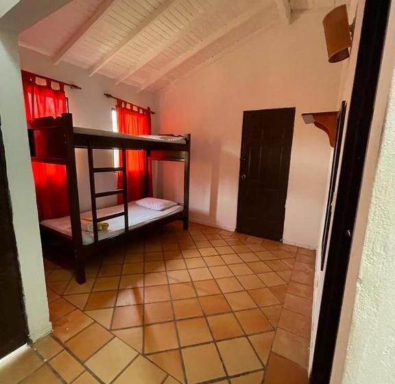 בית מלון כפרי Candilejas