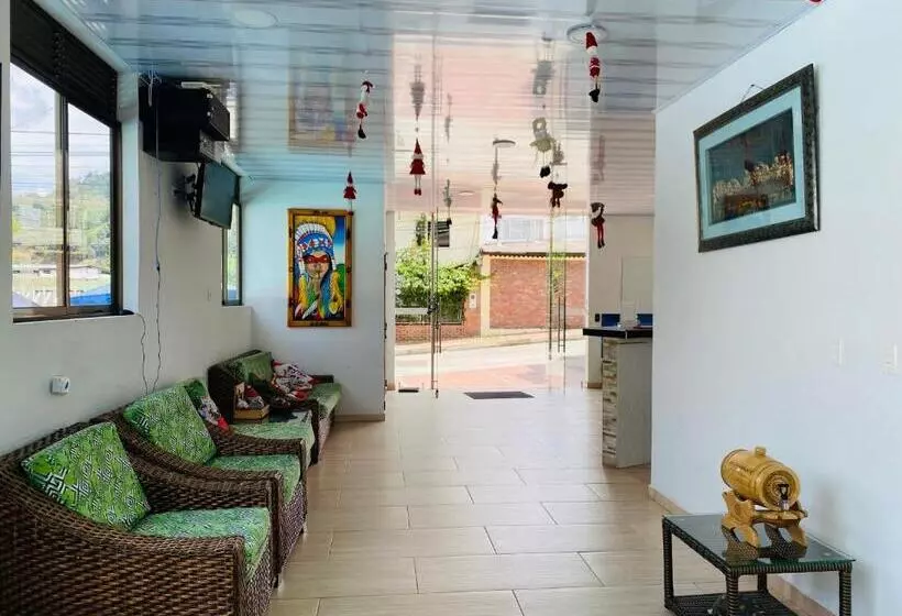 ホテル Caribe La Vega