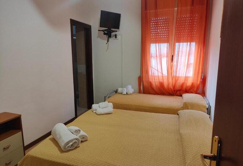 בית מלון כפרי Lanterna Verde